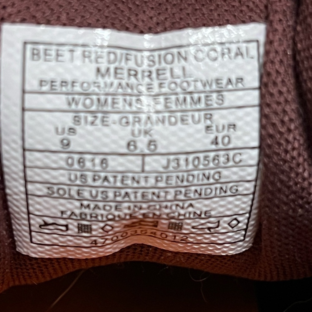 Merrell Women’s Beet Red/Fusion Coral Performance Sneakers. Size 9. Air Cushion. - Picture 7 of 7